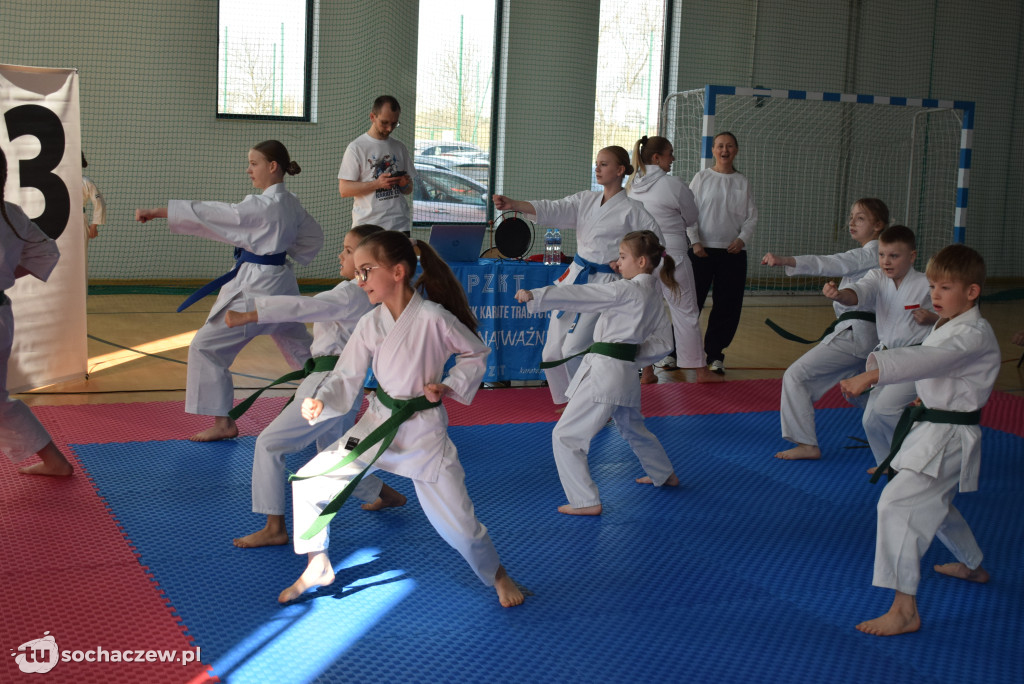 Najlepsi karatecy na sochaczewskich matach