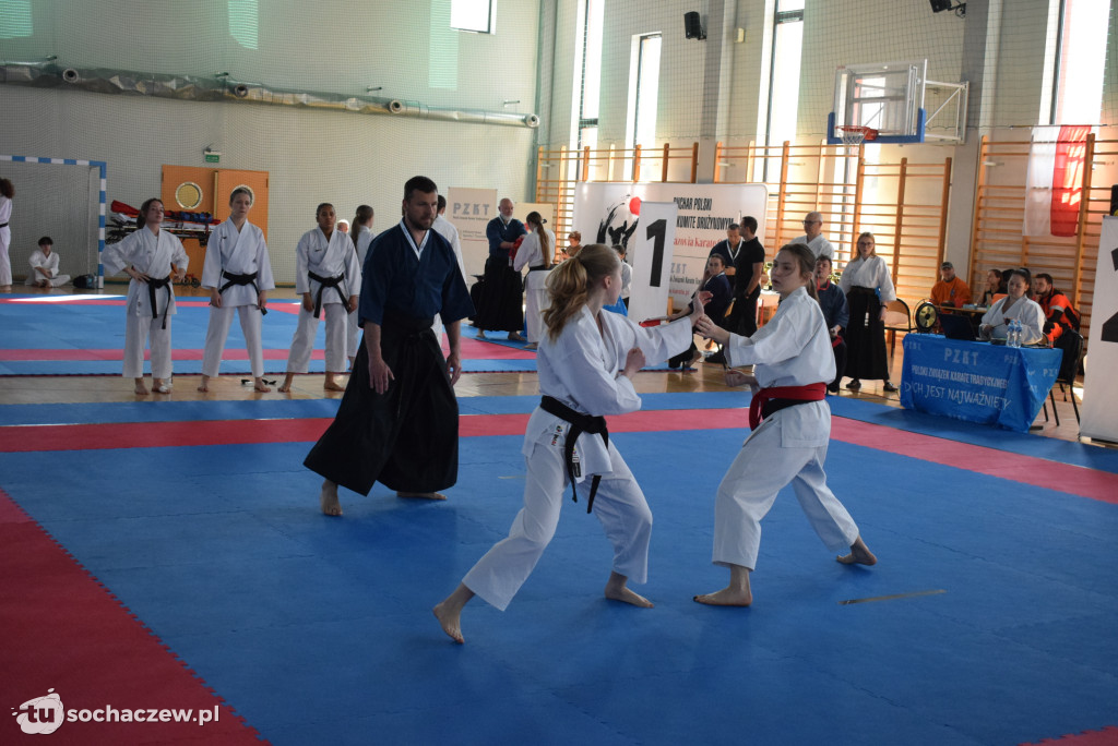Najlepsi karatecy na sochaczewskich matach