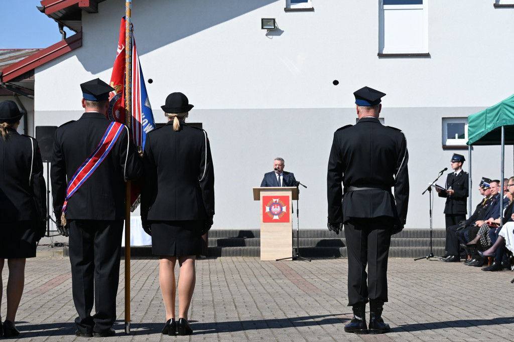 Nowe Mostki z nowym wozem