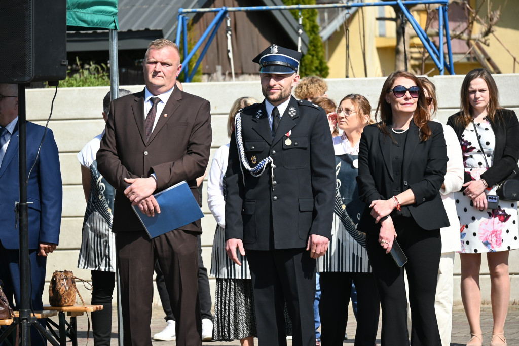 Nowe Mostki z nowym wozem