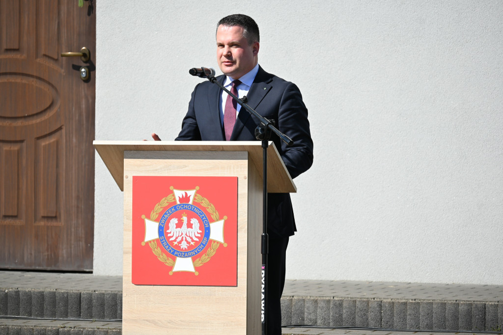 Nowe Mostki z nowym wozem