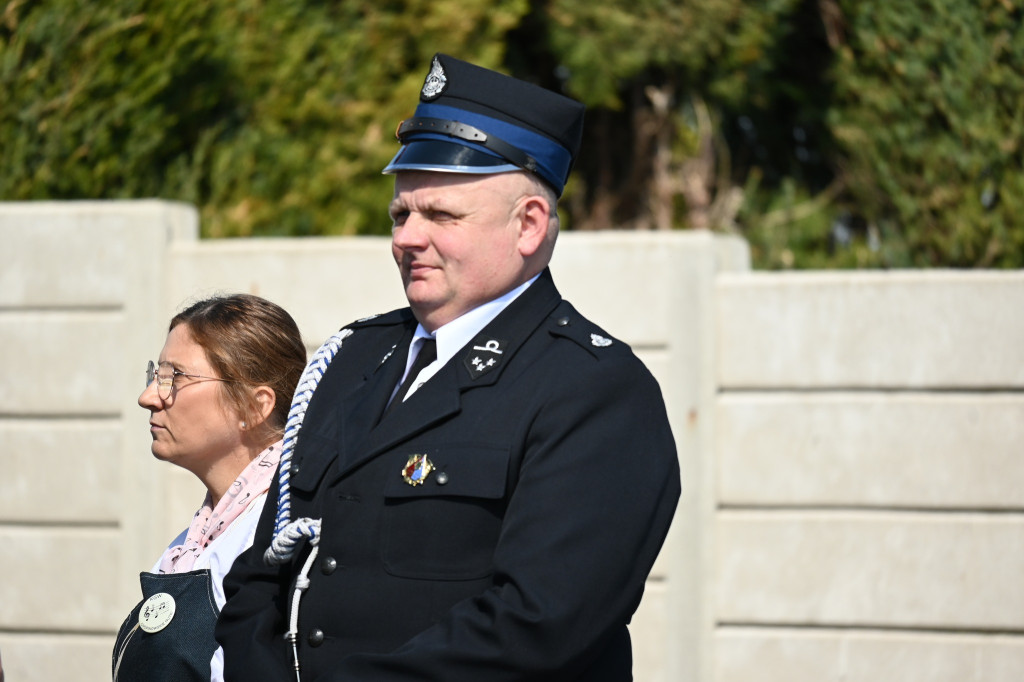 Nowe Mostki z nowym wozem