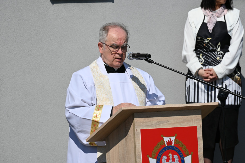 Nowe Mostki z nowym wozem