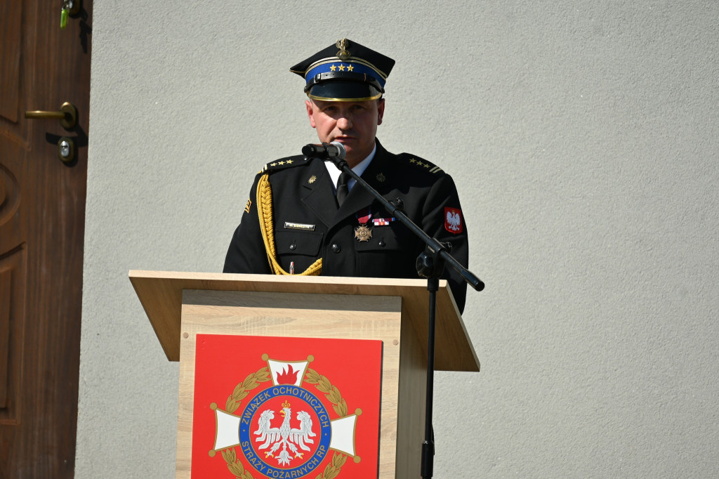 Nowe Mostki z nowym wozem