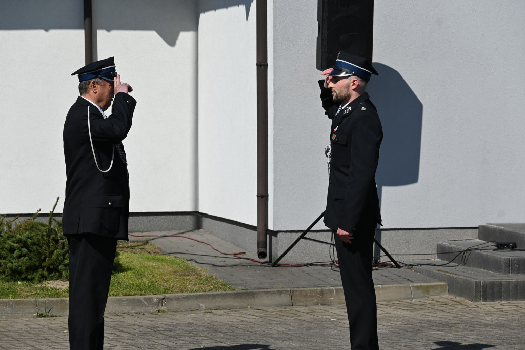 Nowe Mostki z nowym wozem