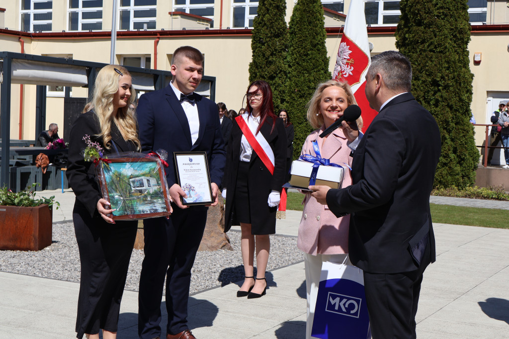 Pożegnanie maturzystów w Ogrodniku