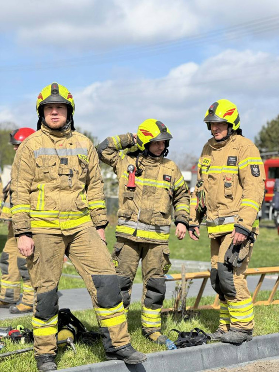 Szymanów: pożar budynku wielorodzinnego