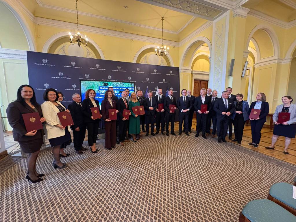 Podpisana umowa na przebudowę Polnej w Młodzieszynie