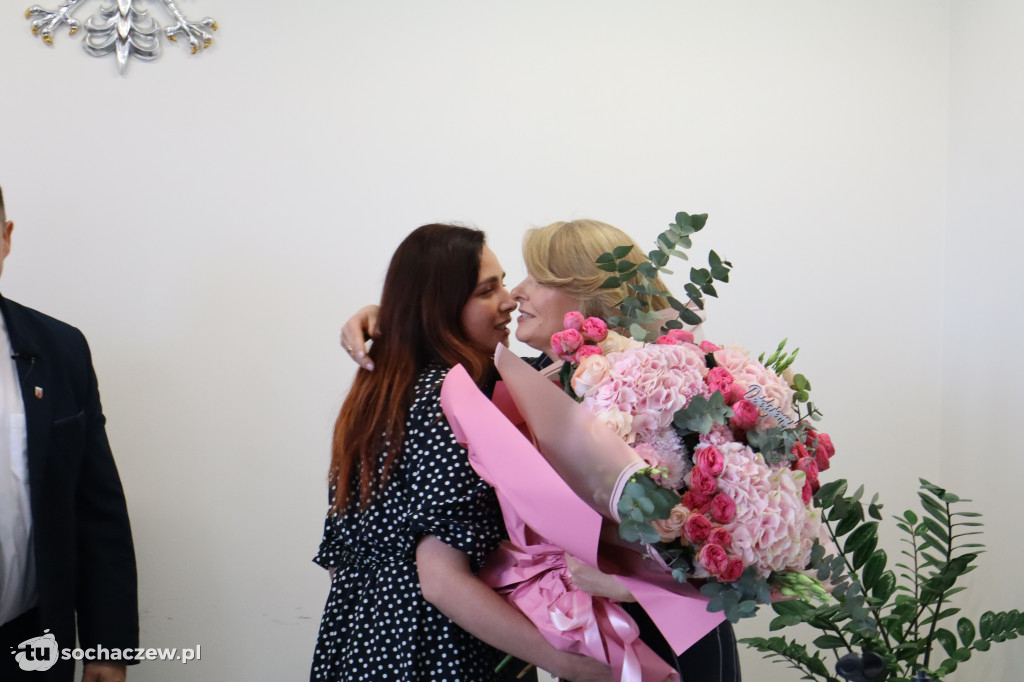 Brochów: zmiana skarbnika, radni nie kryli wzruszenia