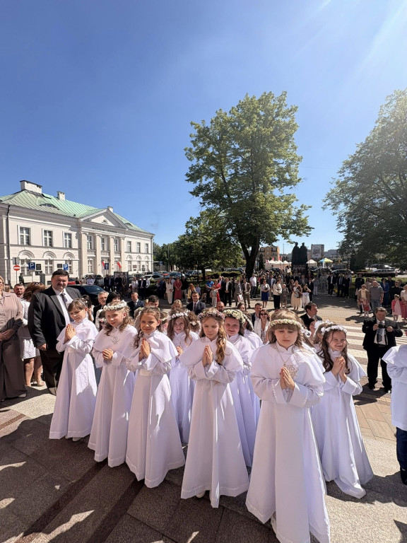 Sezon I Komunii Św. trwa