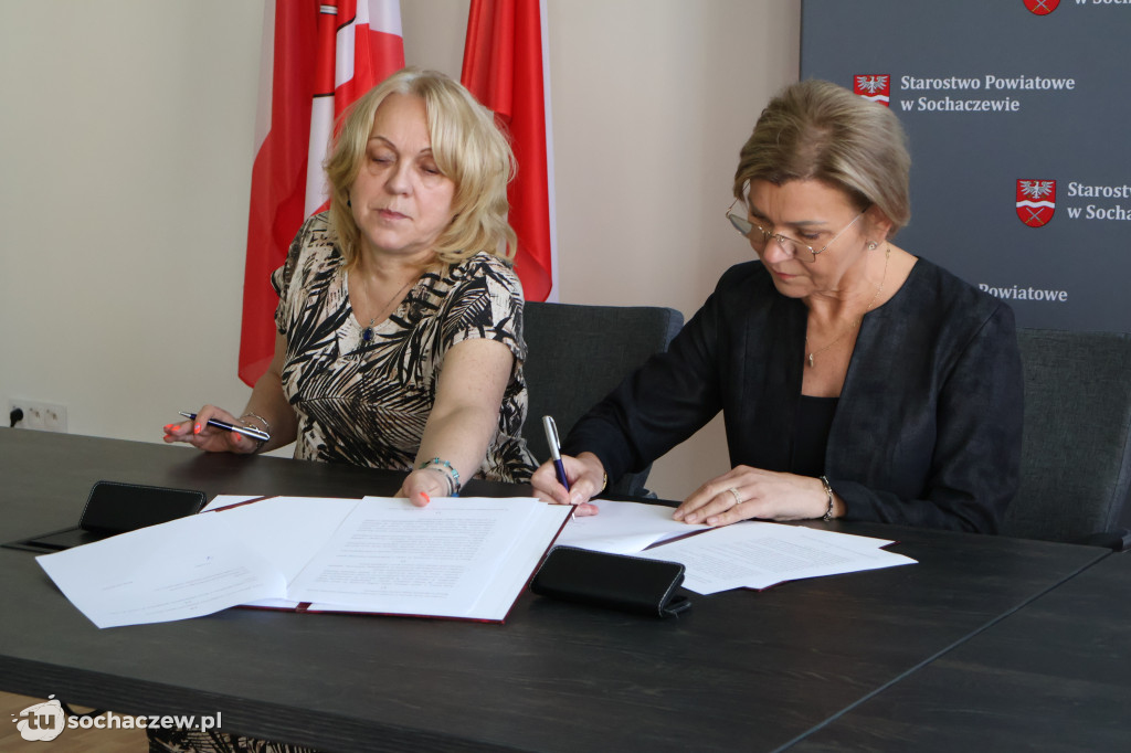 Sprzęt OLiOC dla powiatowych placówek