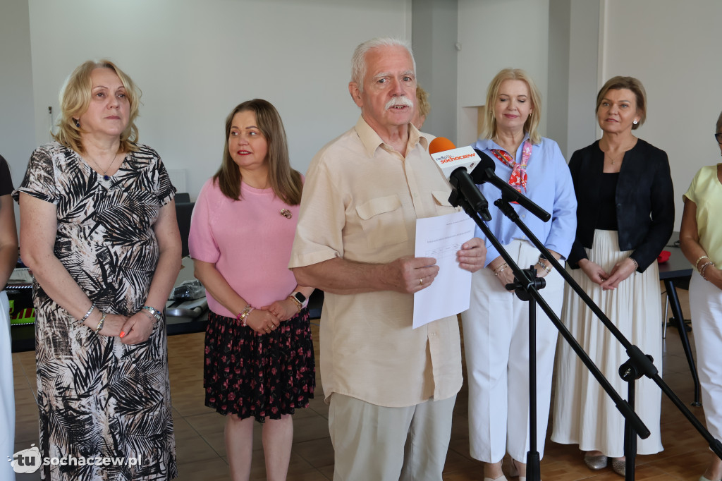 Sprzęt OLiOC dla powiatowych placówek