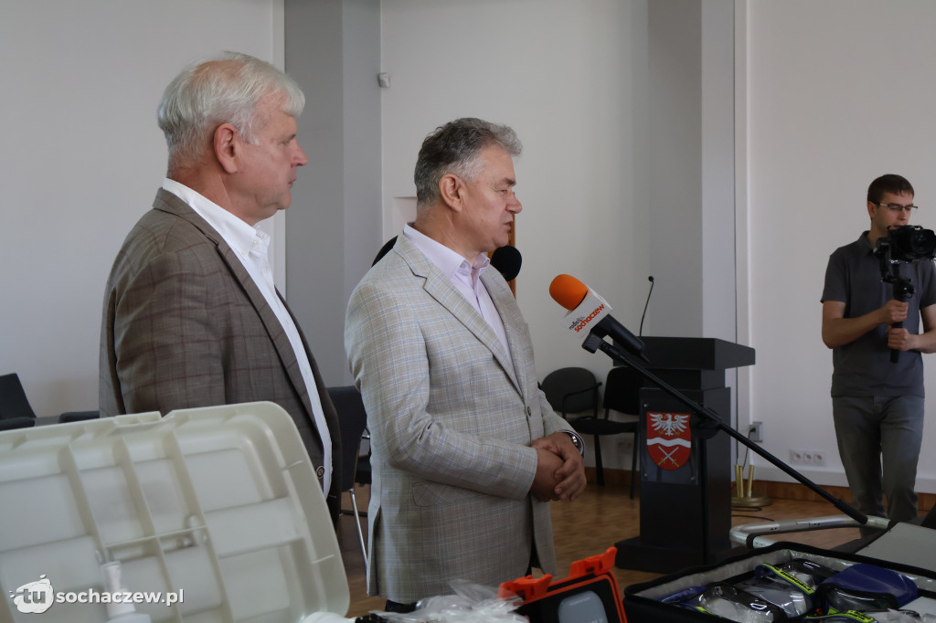 Sprzęt OLiOC dla powiatowych placówek
