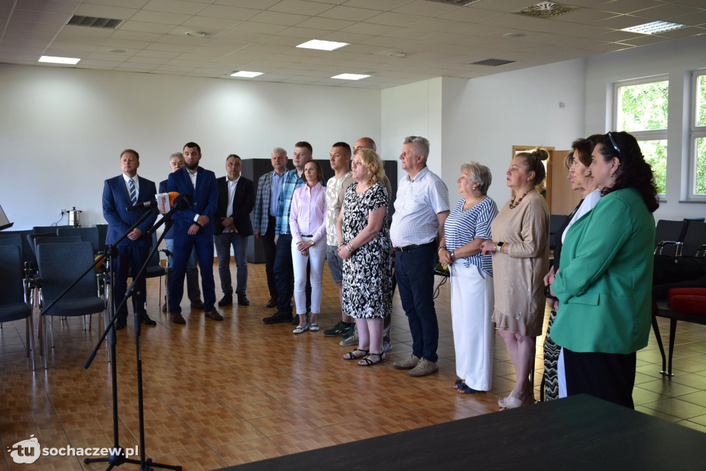Kolejne placówki powiatowe ze sprzętem medycznym