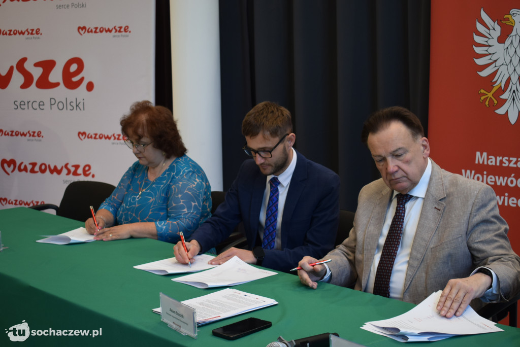 Umowy z marszałkiem podpisane