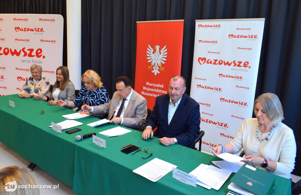 Umowy z marszałkiem podpisane