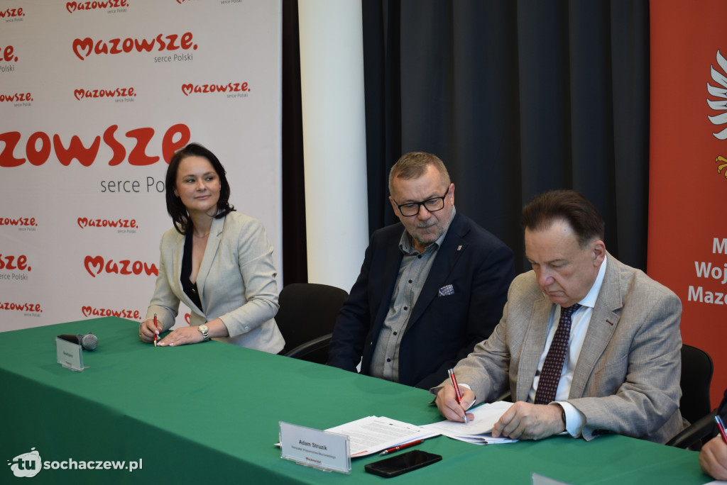 Umowy z marszałkiem podpisane