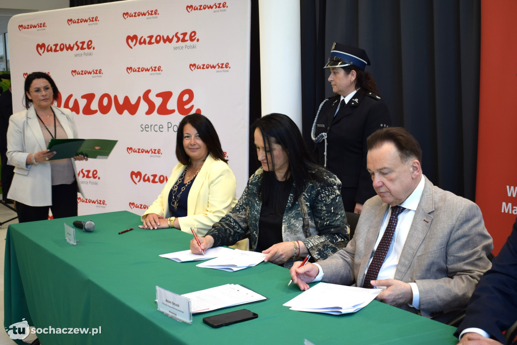 Umowy z marszałkiem podpisane
