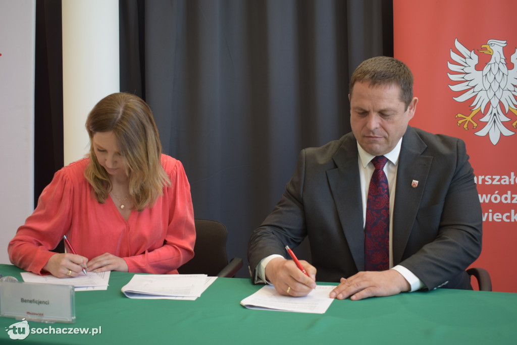 Umowy z marszałkiem podpisane