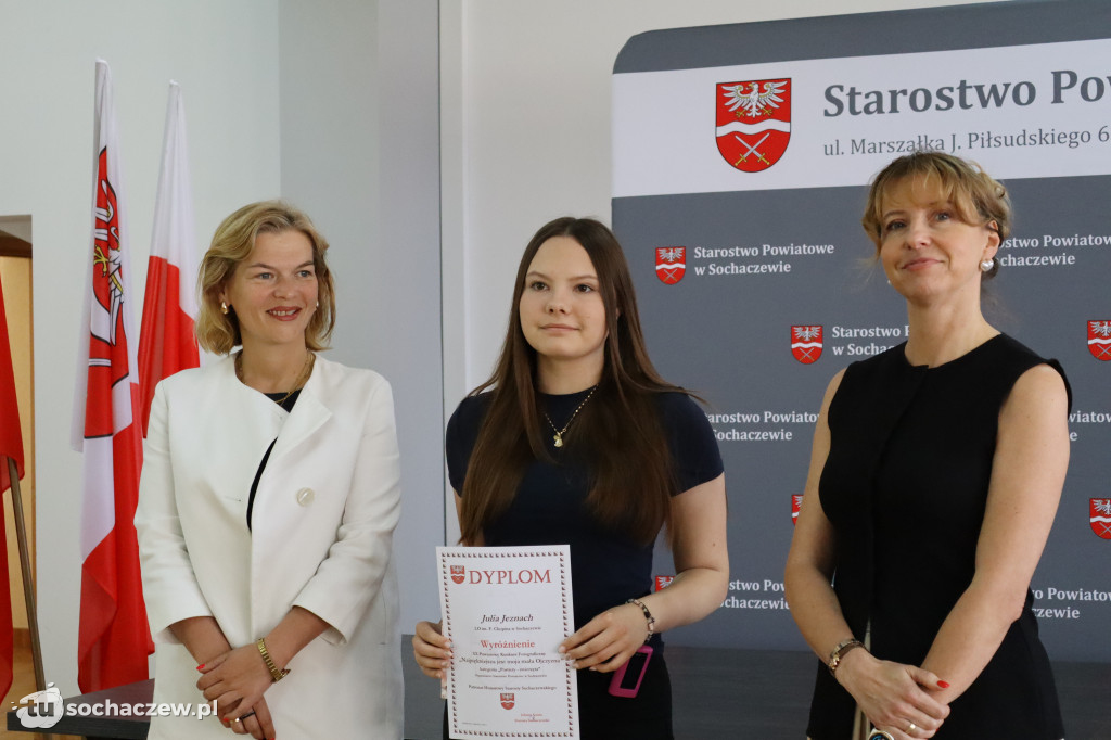 Starostwo: XX-sty konkurs fotograficzny, jest rekord