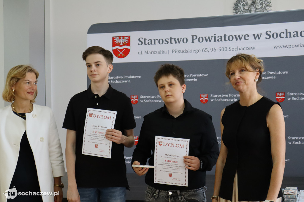 Starostwo: XX-sty konkurs fotograficzny, jest rekord