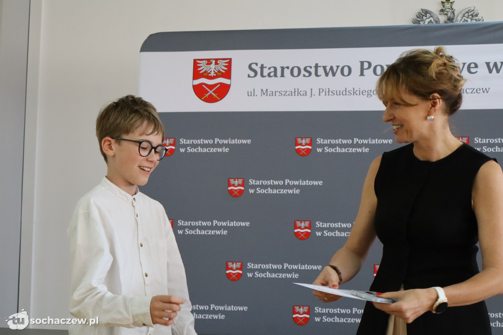 Starostwo: XX-sty konkurs fotograficzny, jest rekord