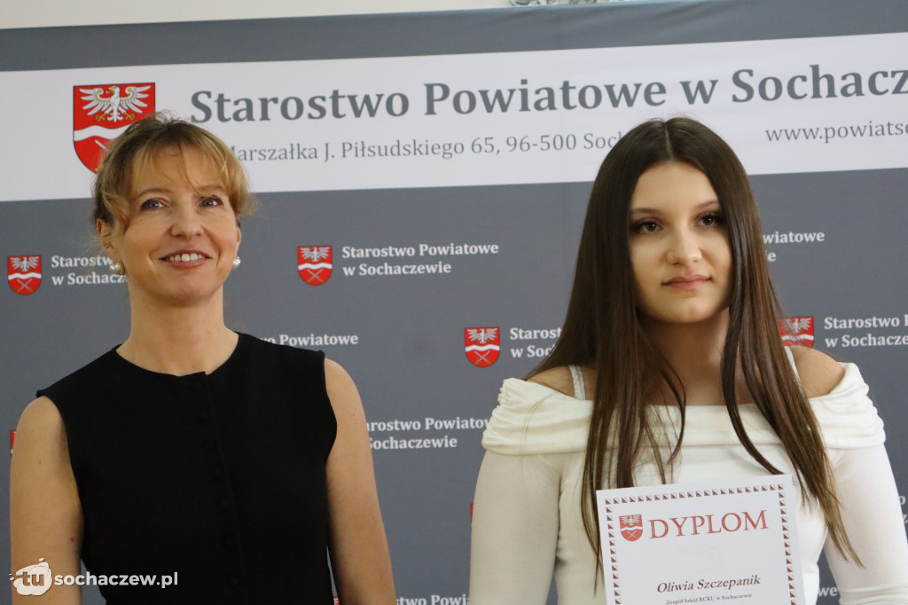 Starostwo: XX-sty konkurs fotograficzny, jest rekord