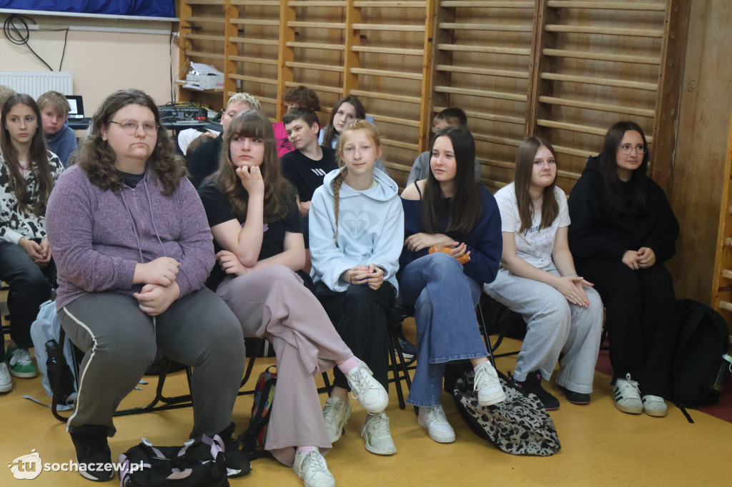 Młodzież z Teresina mówi stop dezinformacji