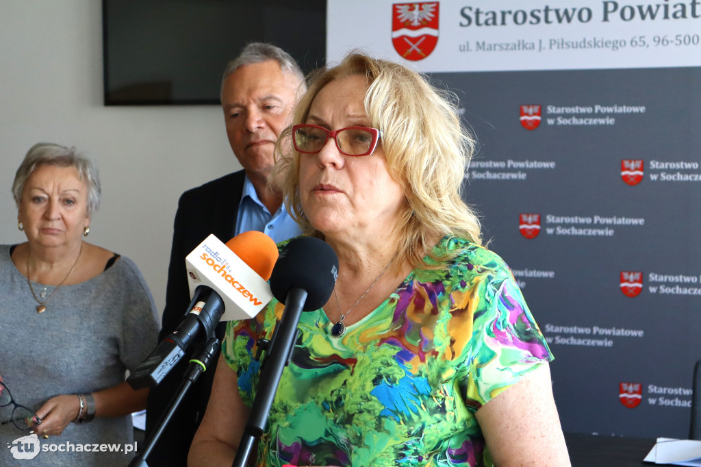 Ważna umowa podpisana w starostwie