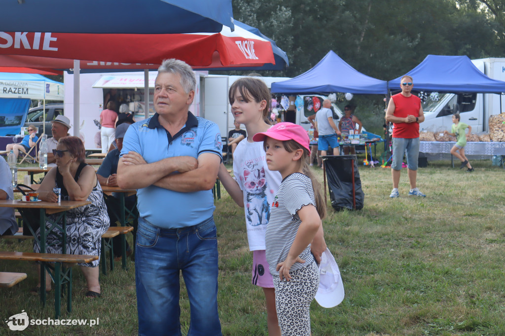 Tak bawiła się gmina Iłów. „Płynie Wisła, płynie” ponownie przyciągnęło tłumy