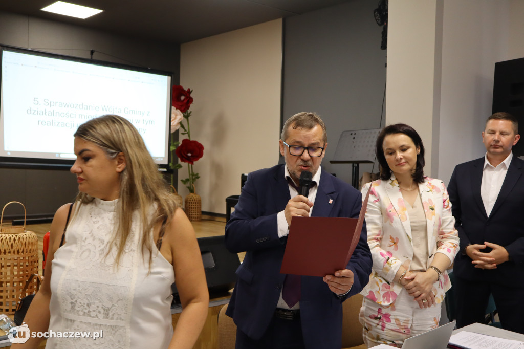 Zmiana Komendanta OSP w Iłowie, na pamiątkę kanister