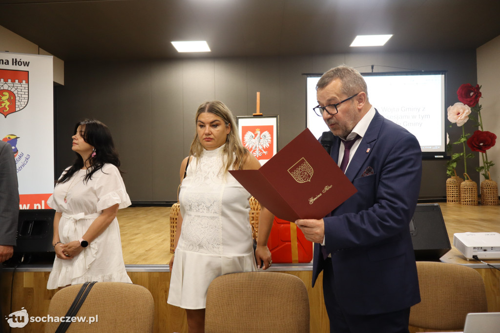 Zmiana Komendanta OSP w Iłowie, na pamiątkę kanister