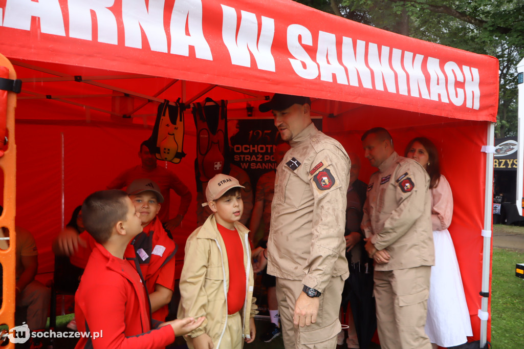 Sanniki świętowały razem, mimo kapryśnej pogody [FOTO]