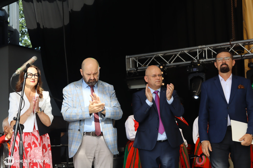 Sanniki świętowały razem, mimo kapryśnej pogody [FOTO]