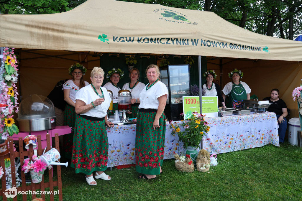 Sanniki świętowały razem, mimo kapryśnej pogody [FOTO]