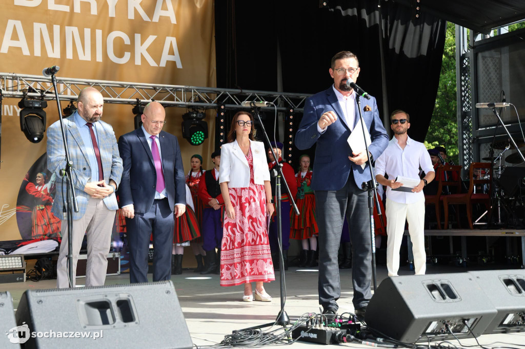 Sanniki świętowały razem, mimo kapryśnej pogody [FOTO]