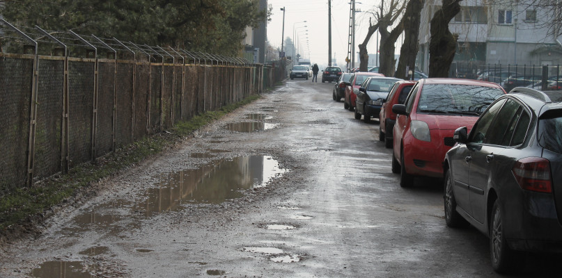 Cztery ulice w mieście do pełnego remontu. I więcej miejsc do parkowania