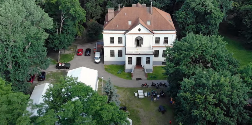 Pałac w Gawłowie i park w Młodzieszynie ze wsparciem z budżetu Mazowsza