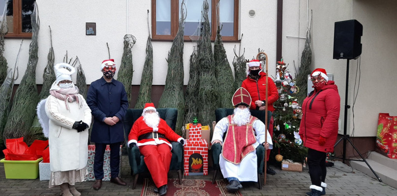 Spotkanie z Mikołajem w Rybnie. Były prezenty i moc radości