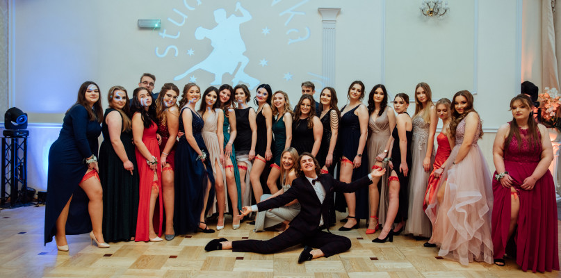 Studniówka w Iwaszkiewiczu. To już 56 bal