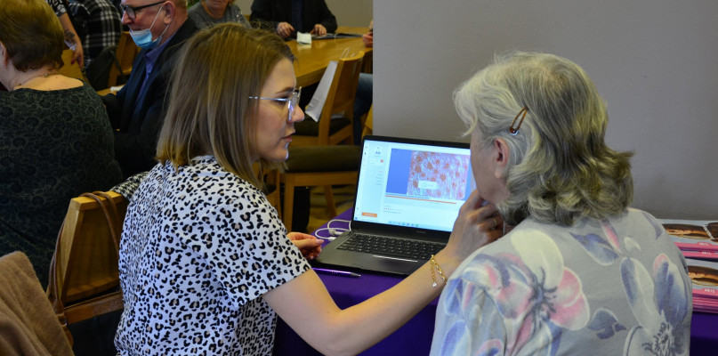 Sanniki: Klub Sympatyków Pałacu pod okiem kosmetyczki