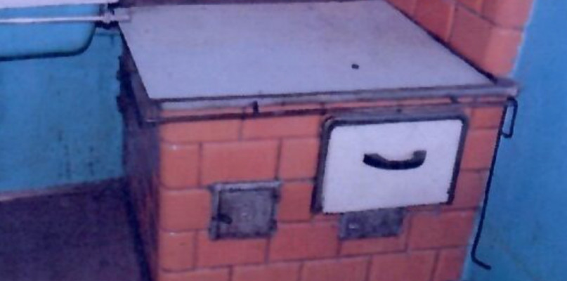 Senatorska: kupili mieszkanie ze starym piecem, a tam… niespodzianka