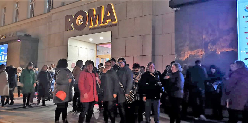 Kabaretowy zawrót głowy, czyli kolejny wyjazd z gminą Młodzieszyn za nami 