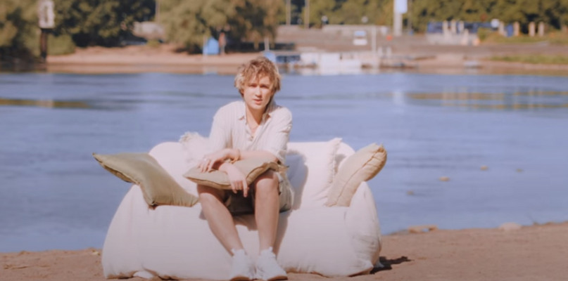 Piotr Zborowski poza Felivers wydaje trzeci utwór solowy