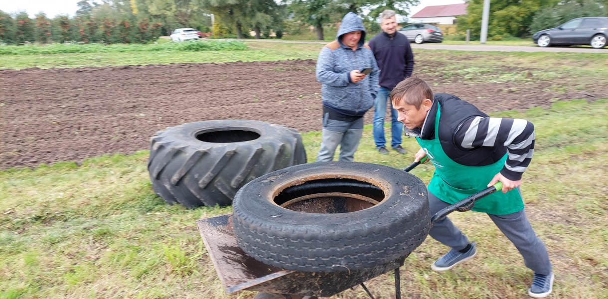 Coroczny pokaz sprzętów rolniczych w gminie Rybno za nami