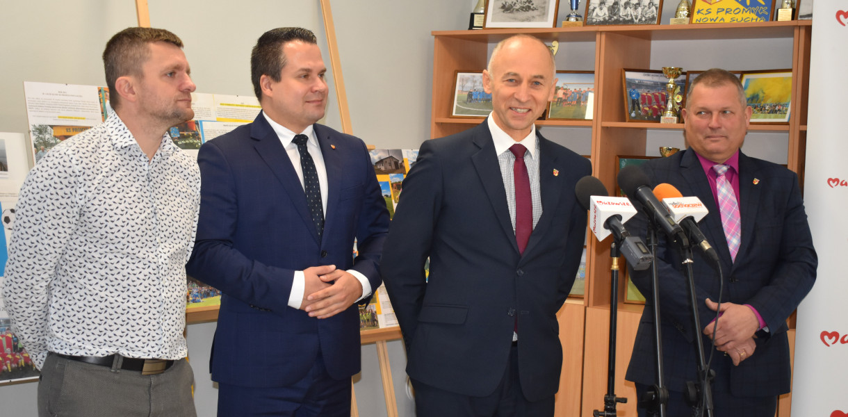 Konferencja w Promyku, rozmawiano o pieniądzach