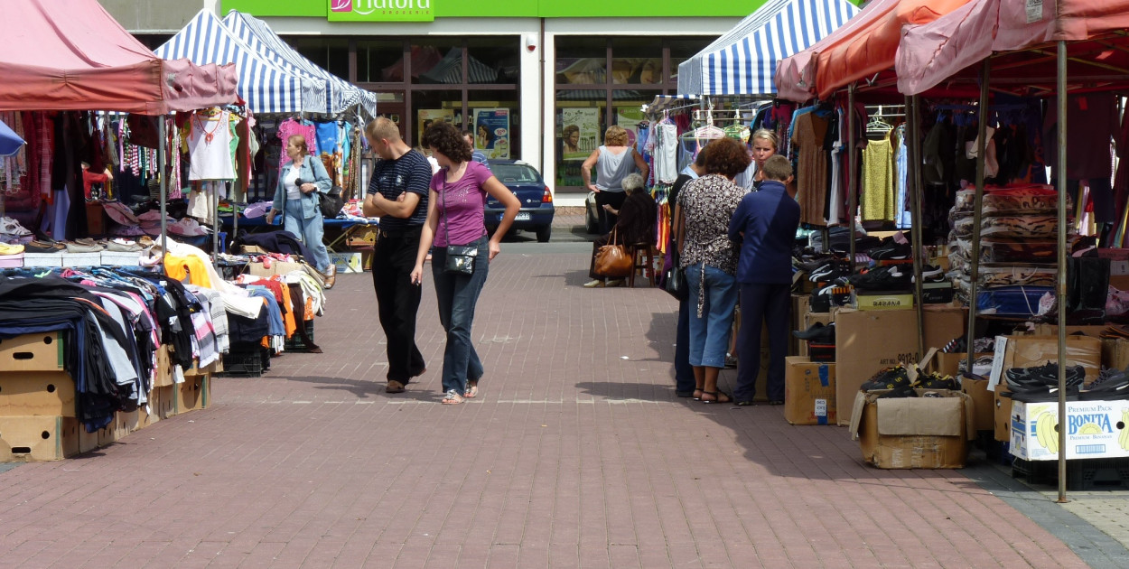 Rynek przy Pokoju: przebudować czy zostawić? [SONDA]