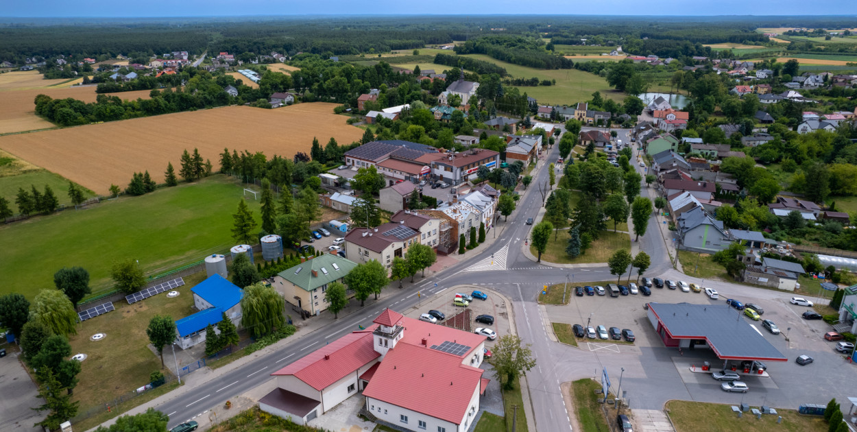 Światłowód w gminie Iłów, potrzebna zgoda mieszkańców z 14 miejscowości 