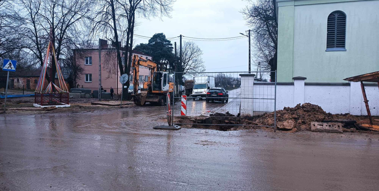 Budowa kanalizacji w Brzozowie Starym na finiszu