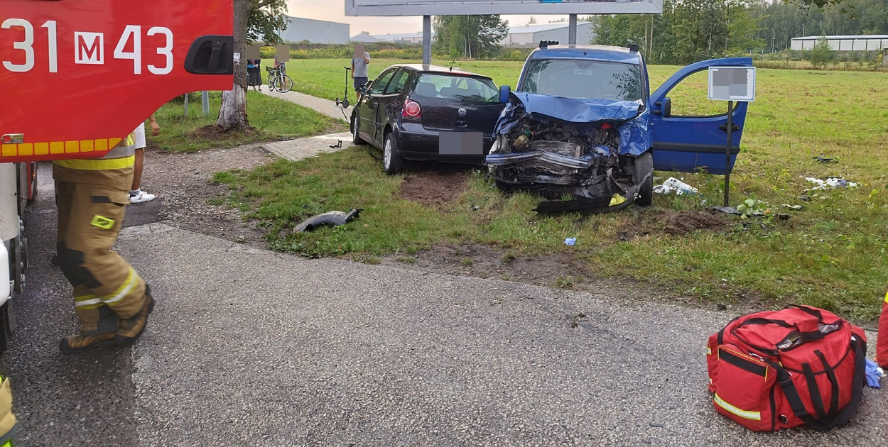 Wypadek w Kożuszkach Parcel, poszkodowane dwie osoby